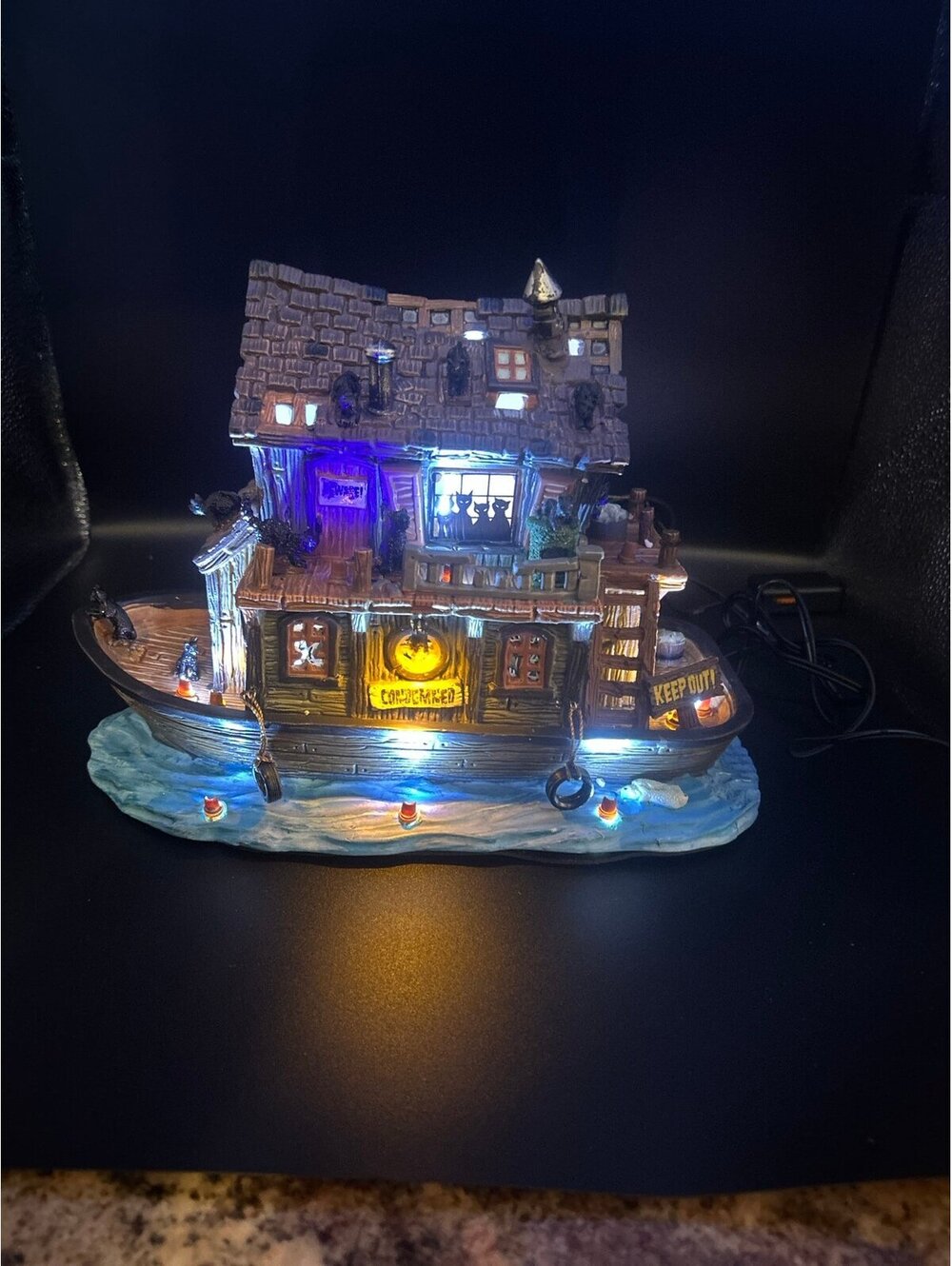 Lemax Signature Haunted Houseboat #65161 Lights Sound Animated w/ Box Tested
